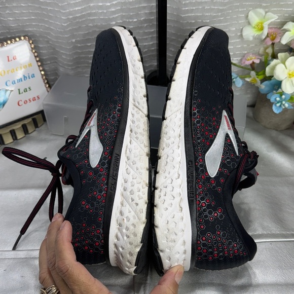 (R5) Brooks Men's Glycerin 17 Running Shoes, Size 11.5D, Black/Red - Picture 7 of 16